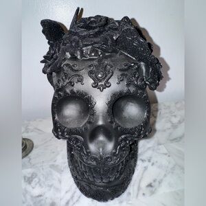 ✨🆕 Black Halloween Floral Butterfly Glitter Skull